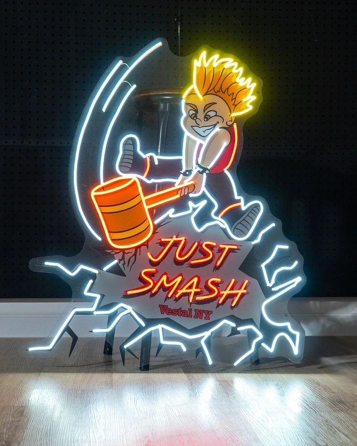 Signage & Sign Makers creative ad: Smashing mascot makes neon sign memorable