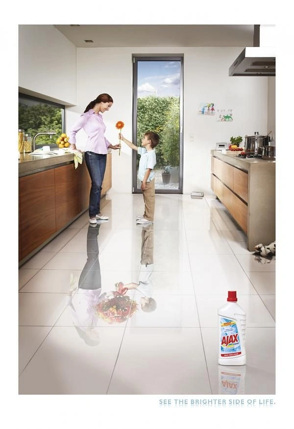Cleaning Services creative ad: Floor so shiny it mirrors family