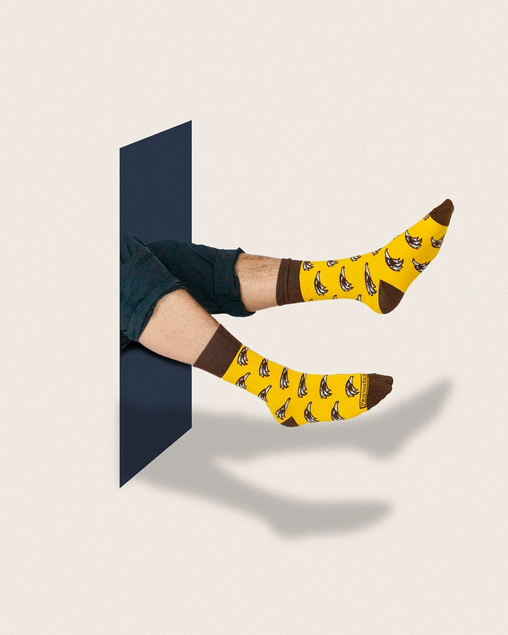 Socks Brands creative ad: Banana socks create playful composition
