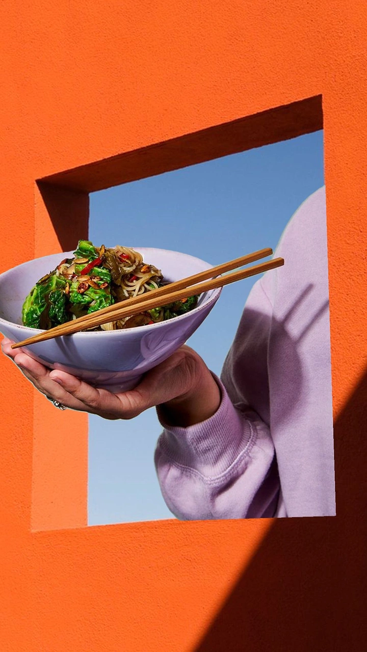 Instant Noodles & Pasta Brands creative ad: Surreal architectural frame holds noodles