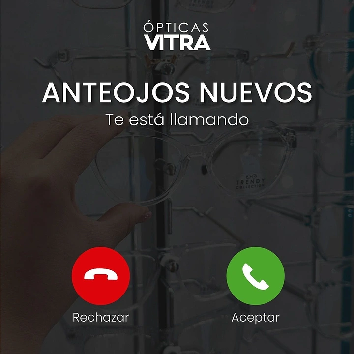 Opticians & Eye Care creative ad: New glasses as incoming phone call screen