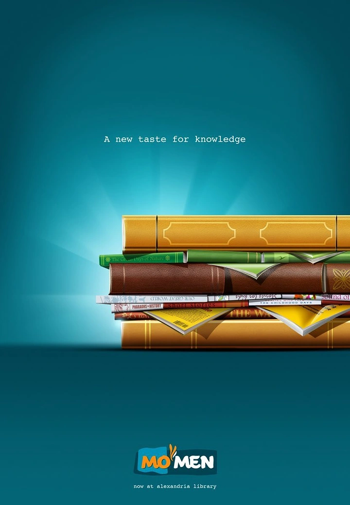 Bookstores creative ad: Stack of books arranged as a hamburger