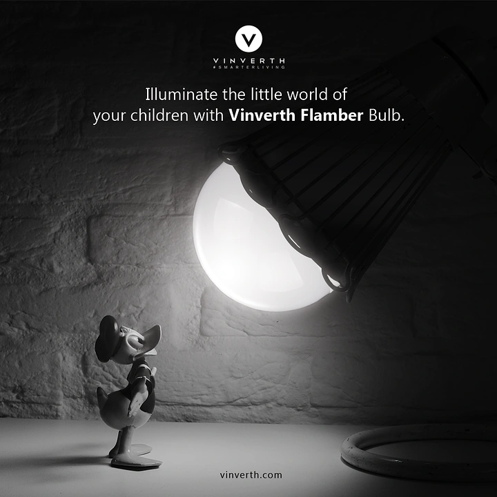 Lighting Stores & Lamps creative ad: Astronaut discovers oversized bulb world