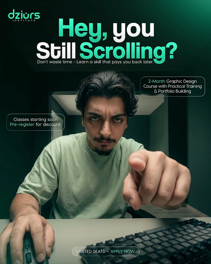 Online Courses & E-learning creative ad: Direct scrolling callout with pointing figure