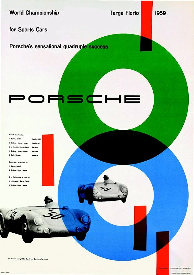 Automotive creative ad: Giant green and blue ring figure-eight with racing cars
