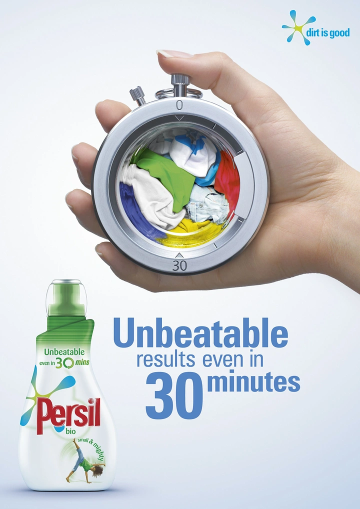 Laundry & Dry Cleaning creative ad: Washer drum as 30-minute stopwatch