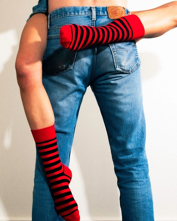 Socks Brands creative ad: Socks become a bold body wrap