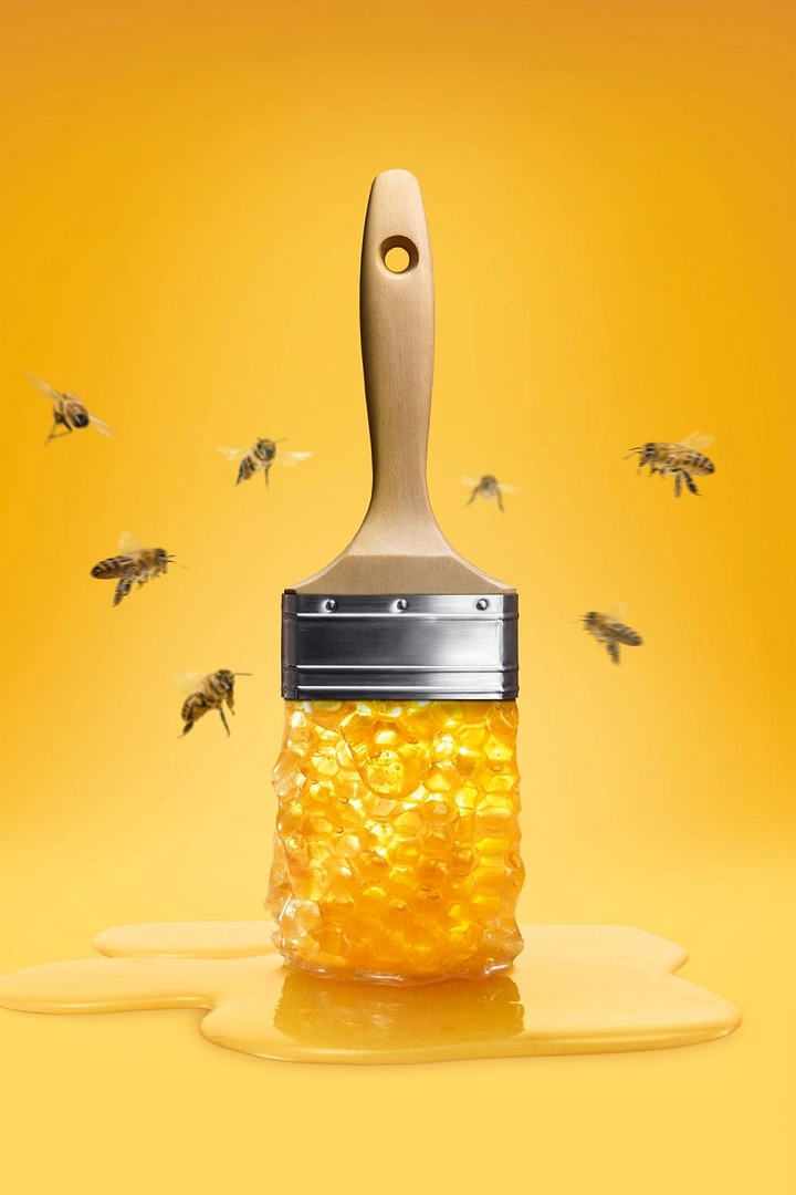 Honey Brands creative ad: Honey jar transformed into paintbrush medium