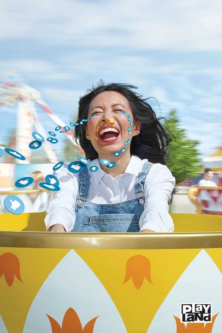 Amusement & Water Parks creative ad: Tears fly off on teacup ride