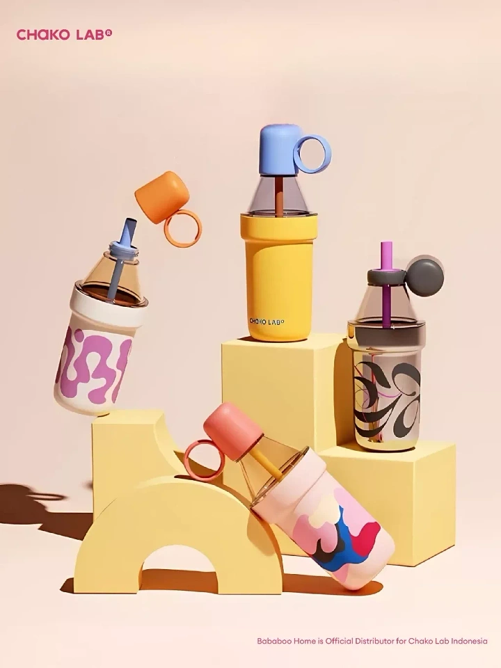 Tumblers, Flasks & Drinkware creative ad: Premium geometric block product presentation