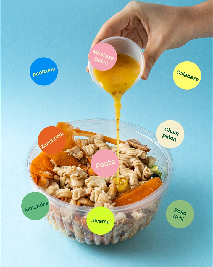 Cloud Kitchens & Food Trucks creative ad: Takeaway bowl with ingredient label bubbles