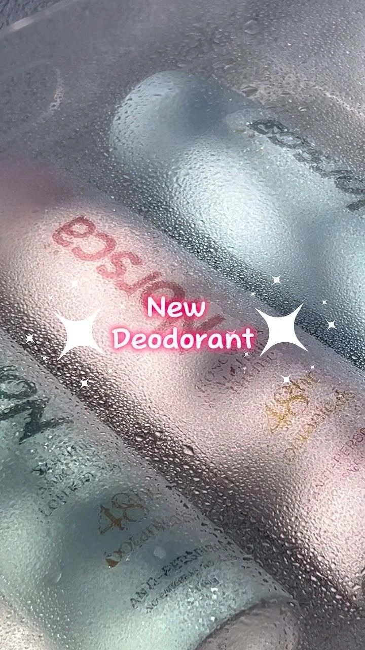 Deodorants & Antiperspirants creative ad: Condensation creates freshness metaphor