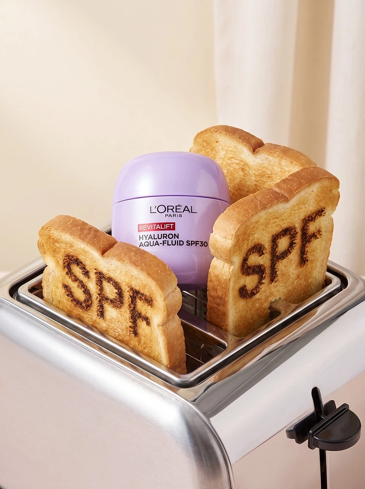 Sunscreen & Sun Care creative ad: Toasted bread turns SPF into visual pun