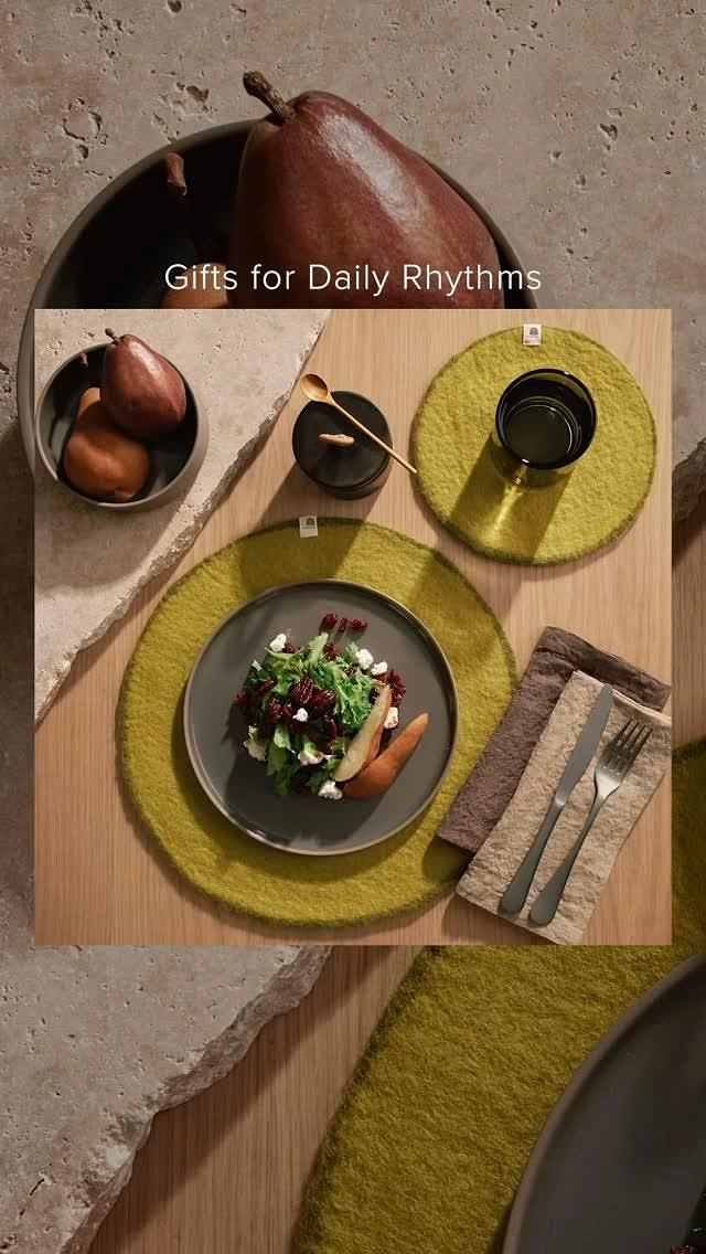 Tableware & Crockery creative ad: Circular place settings express daily rhythms