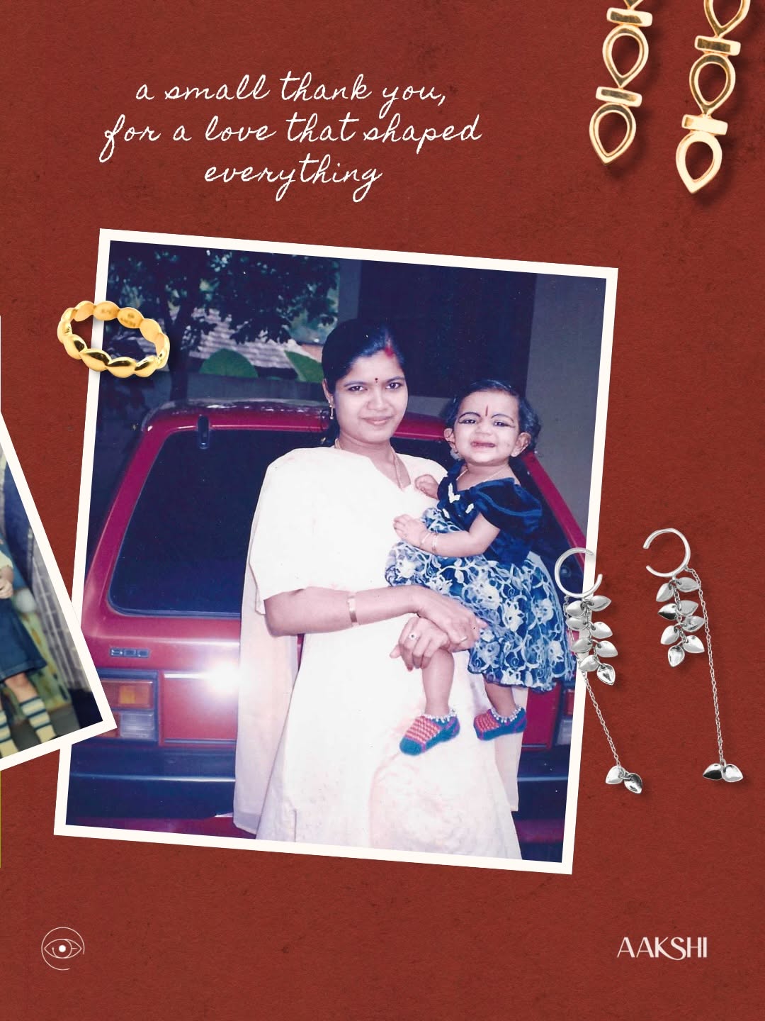 Vintage photo of a mother in a sari with her young daughter