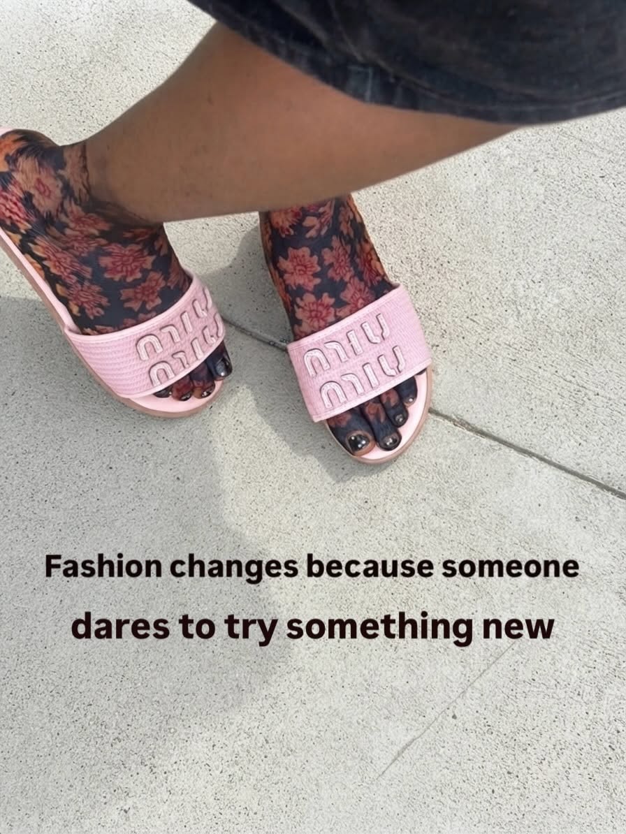Instagram post: Feet challenge henna placement convention, slide 2