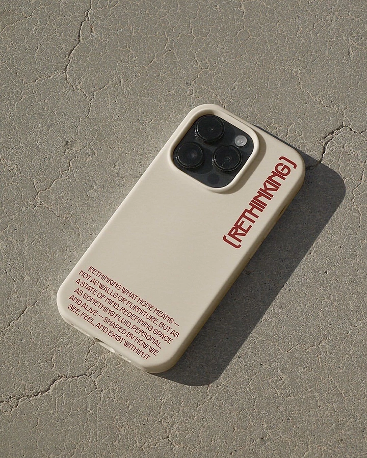 Phone Cases & Mobile Accessories creative ad: Instructional copy integrated into case