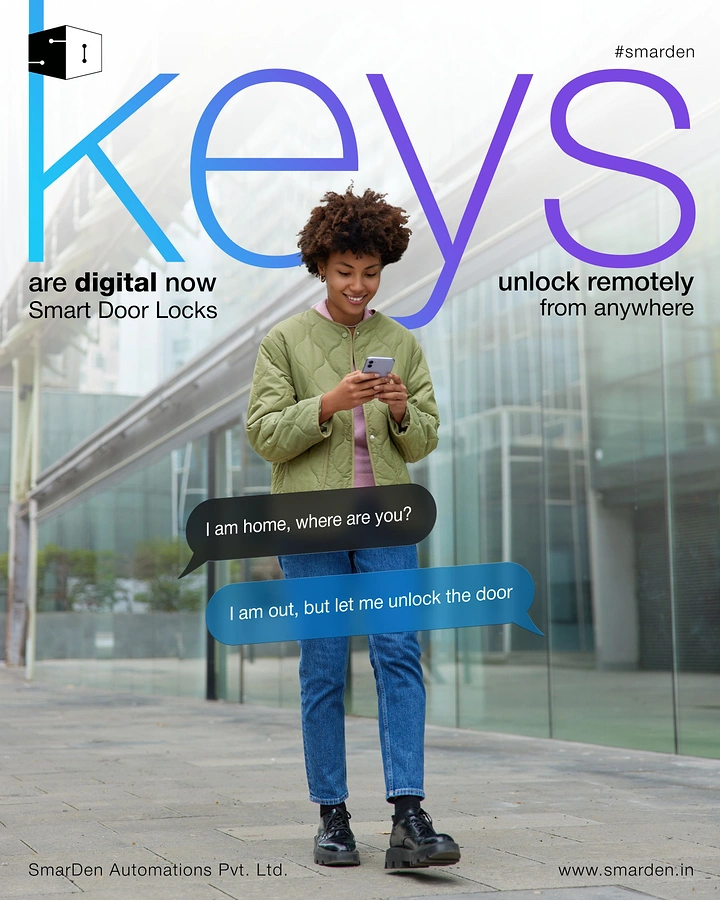 Locksmiths creative ad: Giant 'keys' type, chat-bubble remote unlocking
