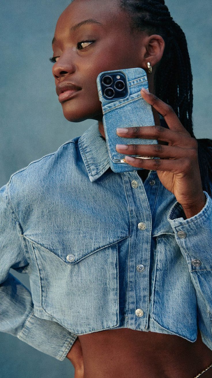 Story: Denim campaign copy reinforces case styling, slide 3