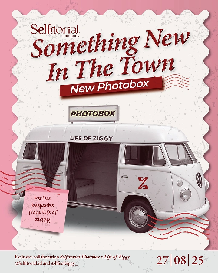 Photo Booth Rentals creative ad: Vintage van turns booth into campaign world