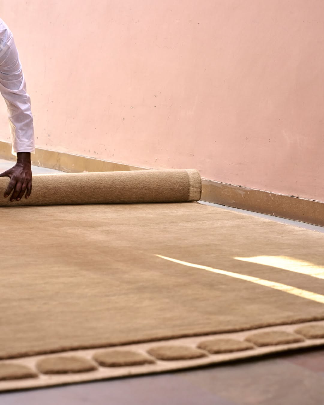 Instagram post: Rug carried up stairs for free-shipping offer, slide 2
