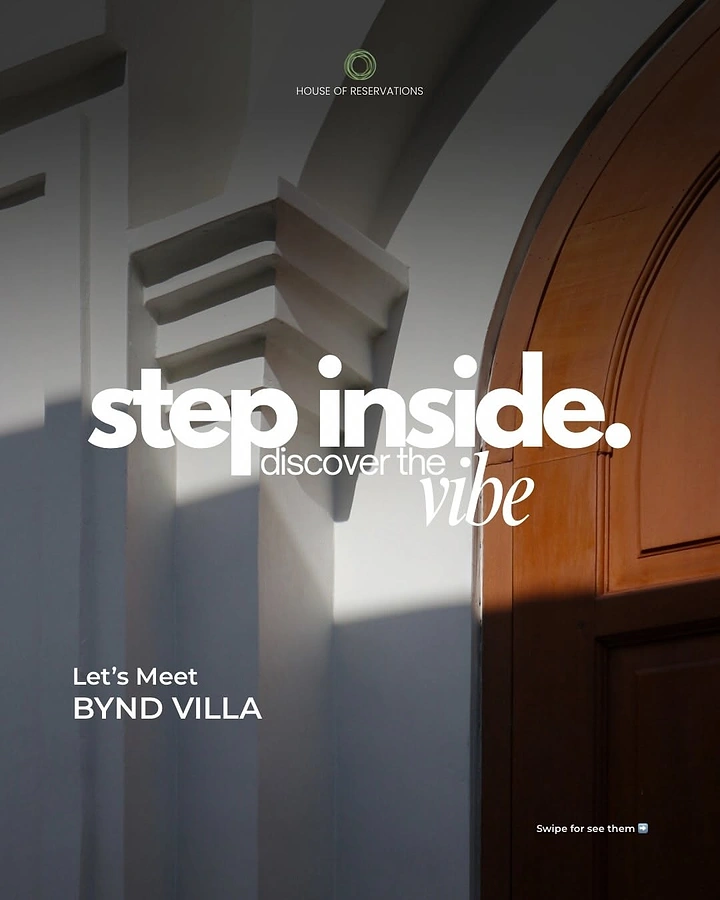 Vacation Rentals & Holiday Homes creative ad: Doorway copy reinforces entry moment