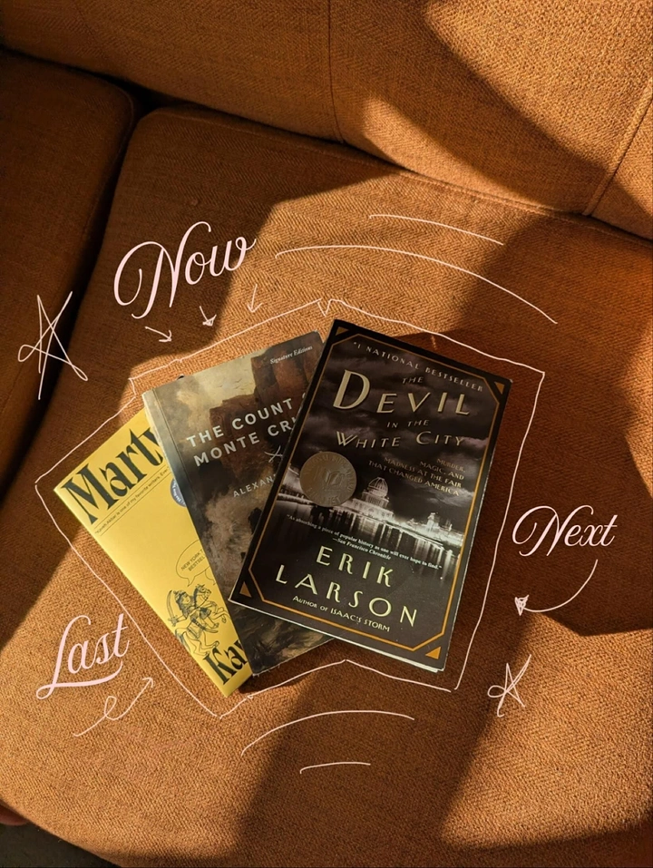 Bookstores creative ad: Last/Now/Next annotated book stack idea