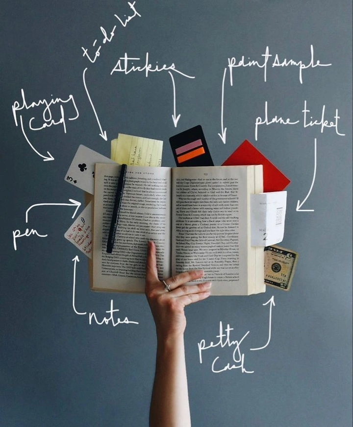 Bookstores creative ad: Hand-labelled odd bookmarks, witty annotation idea