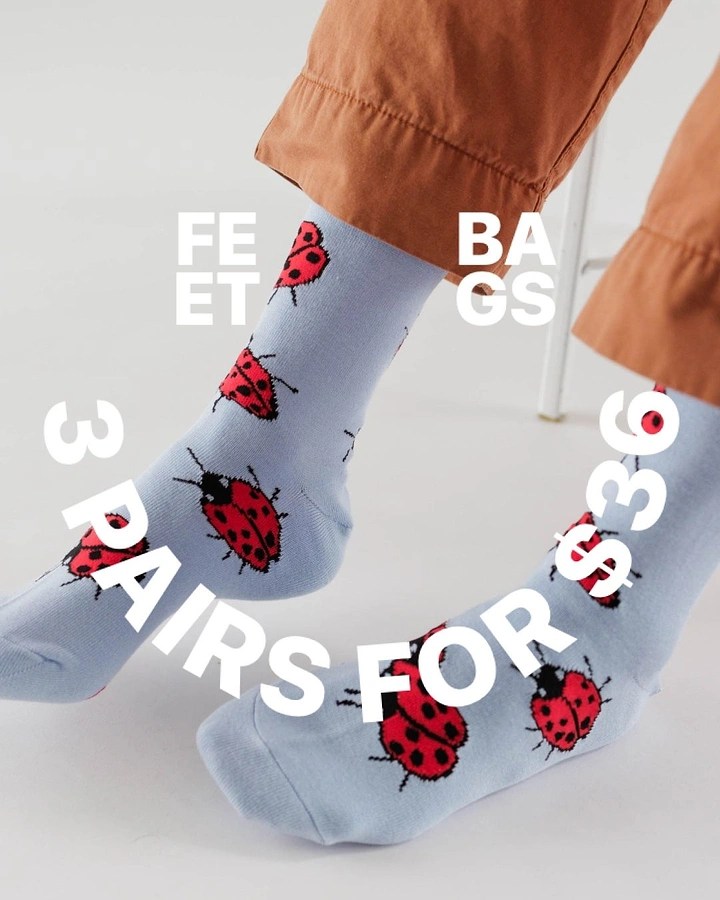 Socks Brands creative ad: Feet-bags pun supports a clear offer