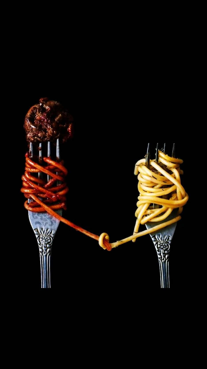 Instant Noodles & Pasta Brands creative ad: Intertwined spaghetti creates a clever connection metaphor