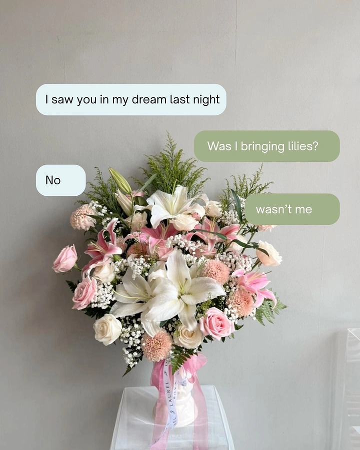Florists creative ad: Chat-bubble joke about bringing lilies