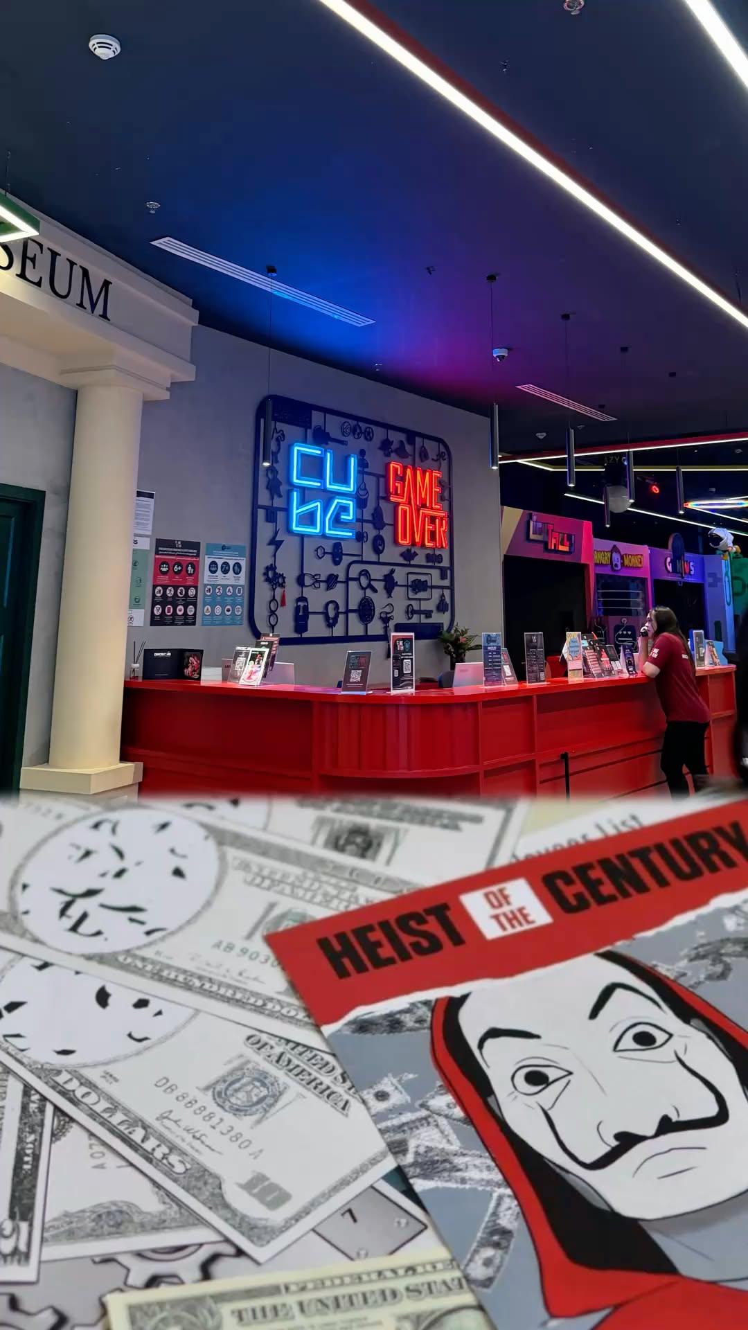 Story: Heist imagery turns venue into campaign