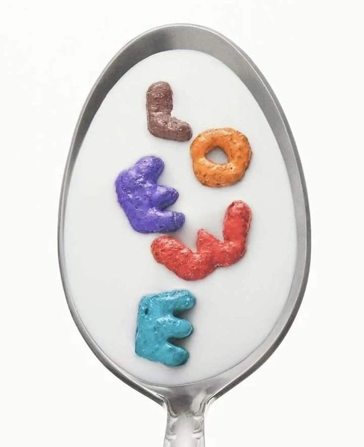 Breakfast Cereals & Oats creative ad: Cereal letters spell playful message